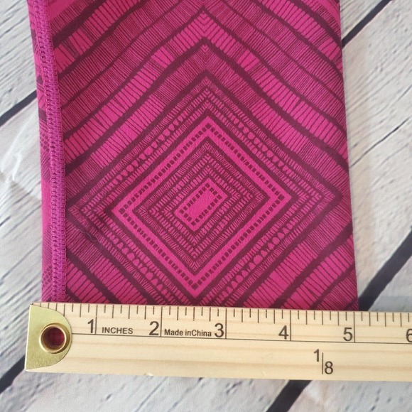 Fabletics Leggings Size XL Purple Print Stretch High Waisted Ankle - Picture 10 of 11